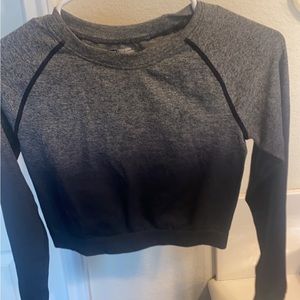 No brand gym top